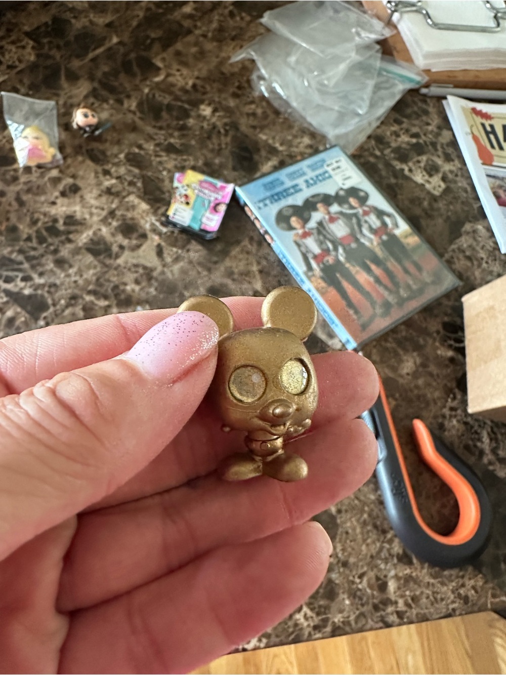 Bronze Mickey doorable